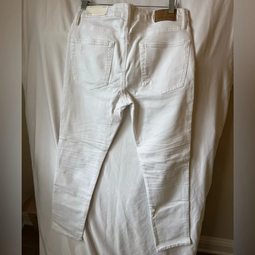 American Eagle Outfitters Men's White Slim Straight Ripped Jeans